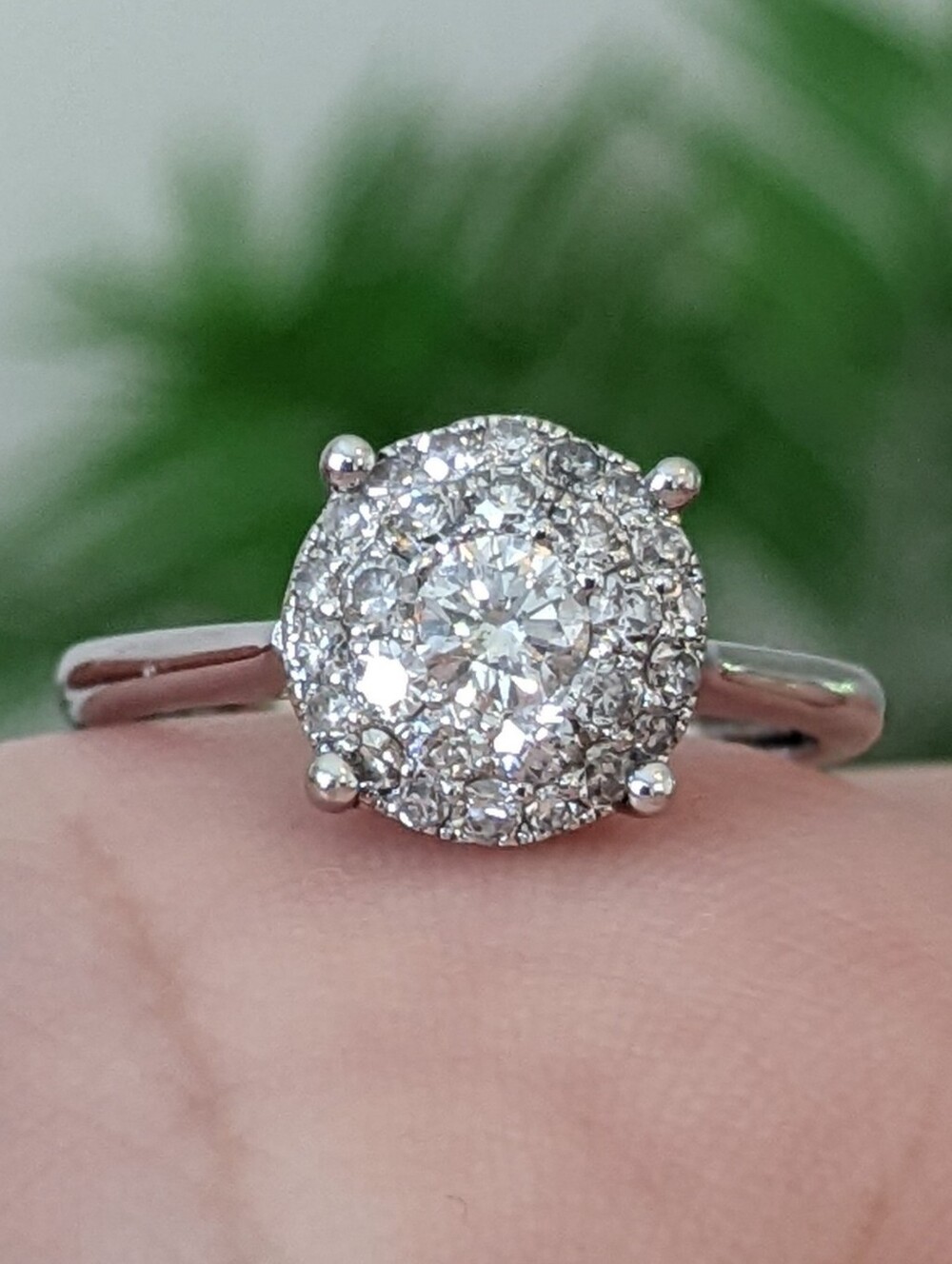 14K White Gold Diamond Cluster Ring